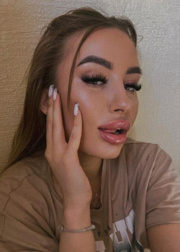 Индивидуалка Арина фото № 2 в городе Нижнекамск